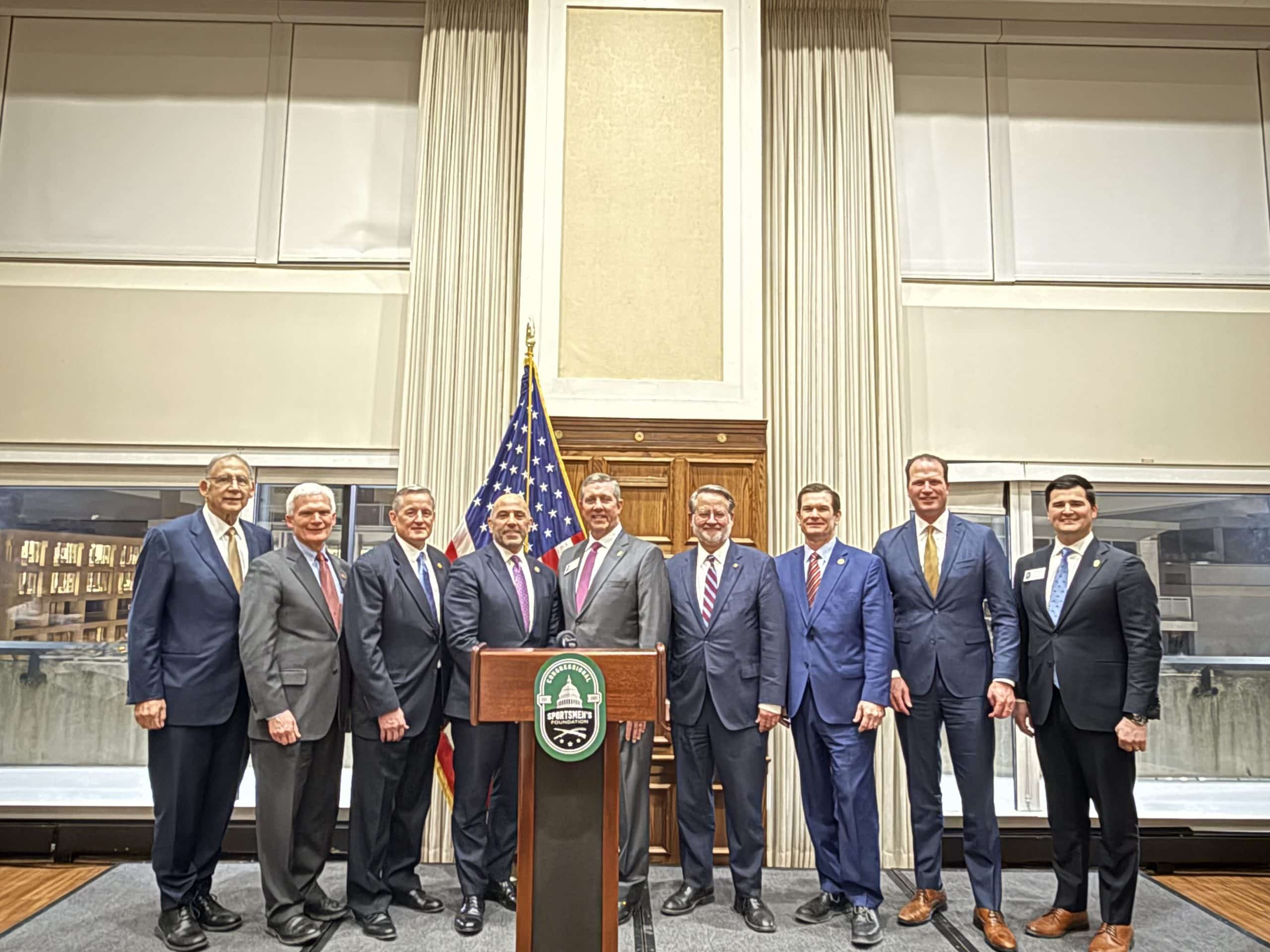 Group of leaders at the CSC Leadership Dinner